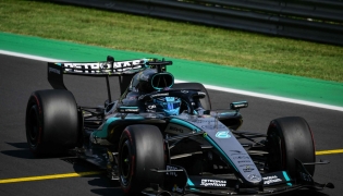 Mercedes' British driver George Russell drives during the third practice session of the Italian Formula One Grand Prix at the Autodromo Nazionale Monza circuit in Monza, northern Italy on September 5, 2026. (Photo by Andrej ISAKOVIC / AFP)