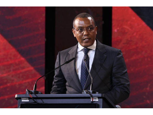 Minister of State for Economic Coordination José de Lima Massano speaking at the opening of AOG 2026.