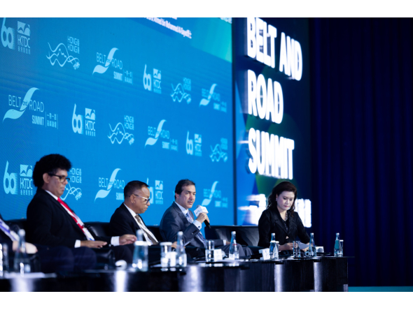 Minister of State for Foreign Trade H E Dr. Ahmad bin Mohammed Al-Sayed speaking at a session during the 11th Belt and Road Summit.