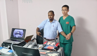 Image for representational purposes only. An expert from the 35th Chinese medical team in Zanzibar guides a local doctor during a laparoscopic minimally invasive surgery training course in Zanzibar, Tanzania, on June 15, 2026. (Xinhua)