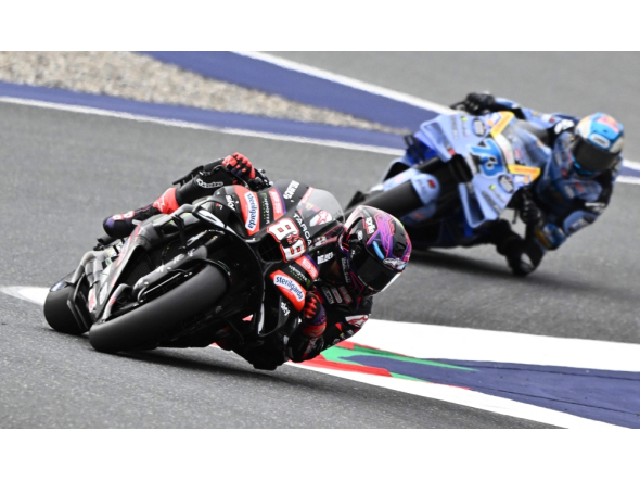 Aprilia Racing Team's Spanish rider Jorge Martin takes part in the MotoGP Free Practice 2 on the second day of the Grand Prix of Austria MotoGP event in Spielberg bei Knittelfeld, Austria, on September 18, 2026. (Photo by Joe Klamar / AFP)