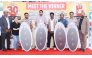 Safari Hypermarket’s representatives along with the winners during the event.