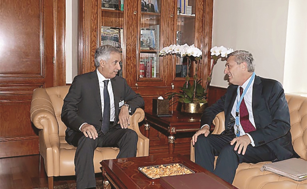 Minister of State for Foreign Affairs H E Sultan bin Saad Al Muraikhi with the UN High Commissioner for Refugees, Filippo Grandi.