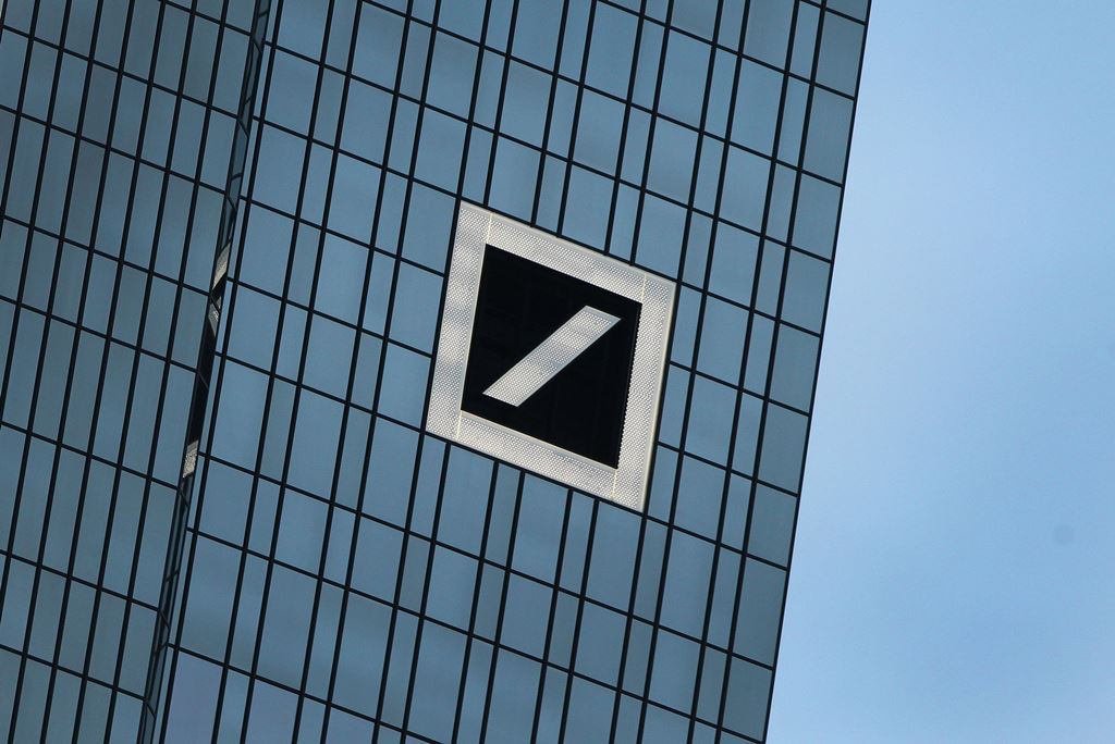 Headquarter building of Deutsche Bank, Germany's biggest lender in Frankfurt. AFP / DANIEL ROLAND