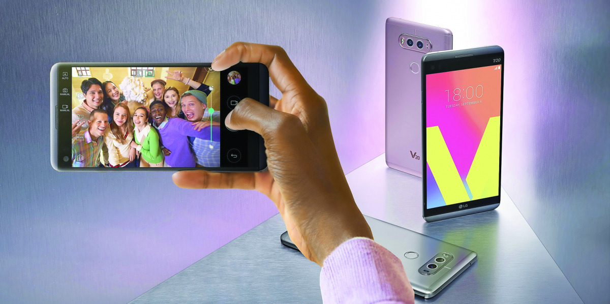 The V20 is designed for users who want to create professional-looking content.