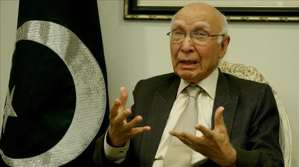 ISLAMABAD, PAKISTAN - NOVEMBER 15: Adviser to the Pakistan's Prime Minister on Foreign Affairs, Sartaj Aziz poses for a photo during an exclusive interview at foreign ministry building in Islamabad, Pakistan on November 15, 2016. ( Metin Aktas - Anadolu A