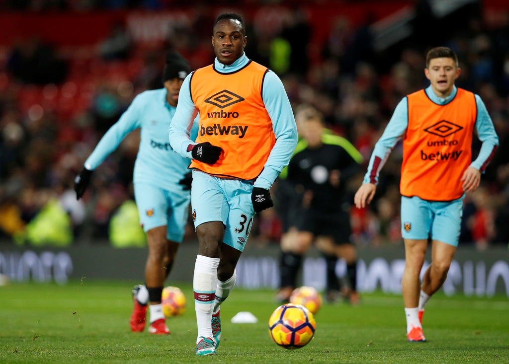 West Ham's Michail Antonio during the warm up before the match Reuters / Andrew Yates 