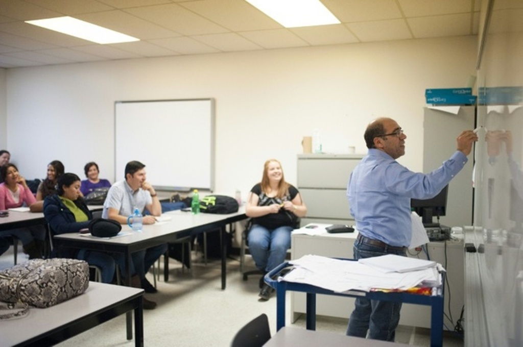 Syrian refugee Fahed Fattouh takes French classes at Laurier Competency Development Center in Laval, Canada ©Catherine LEGAULT (AFP).