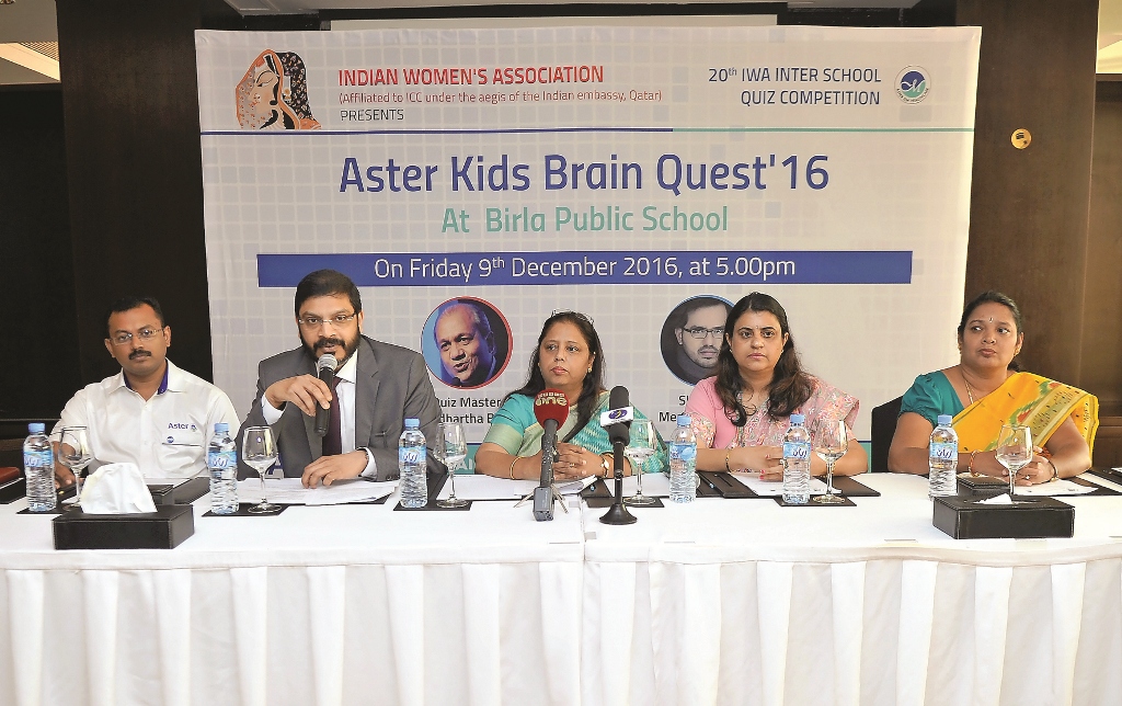 From left: Nikhil Joseph, Senior Manager, Cistomer Relationship Management, Aster; Dr Sameer Moopan, CEO Aster DMH Qatar; Jotshna Dey, President, Indian Women Association (IWA) Qatar; Renu Malhotra, Vice-president, IWA; and Latha Pathmanbhan General Secre
