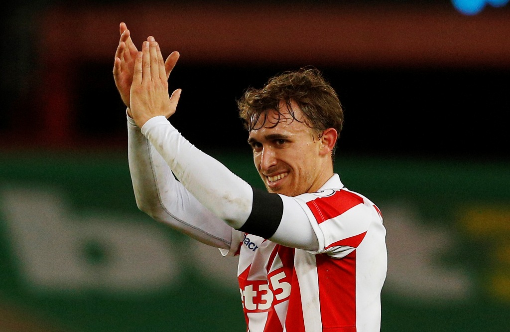 Stoke City's Marc Muniesa celebrates after the game Action Images via Reuters / Craig Brough