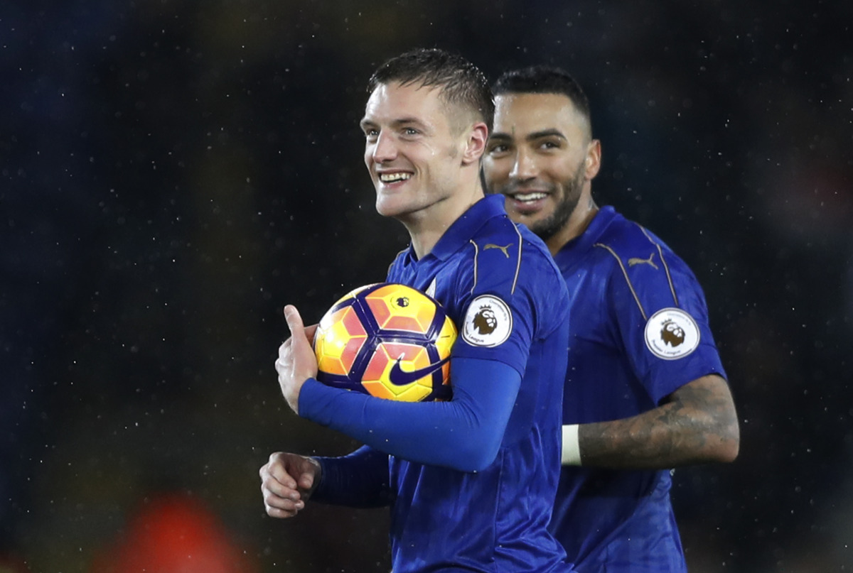 Leicester City's Jamie Vardy with the match ball at the end of the match after scoring a hat-trick. (Reuters / Carl Recine Livepic)