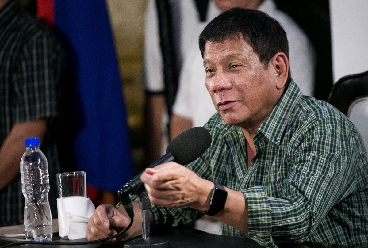 Philippines president-elect Rodrigo Duterte speaks during a press conference in Davao on May 31, 2016 (AFP / MANMAN DEJETO) 