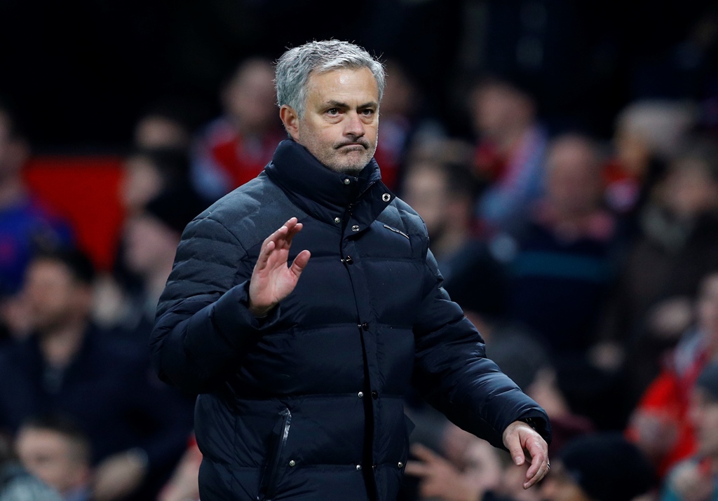 Manchester United manager Jose Mourinho waves to fans after the game with Hull City. Reuters / Phil Noble
