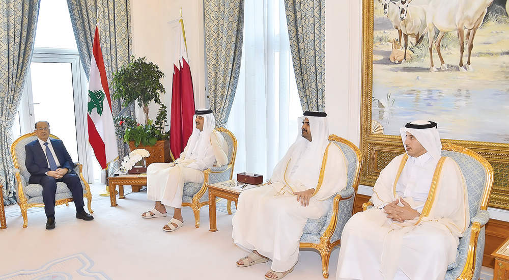 Emir H H Sheikh Tamim bin Hamad Al Thani, Deputy Emir H H Sheikh Abdullah bin Hamad Al Thani, and Prime Minister and Interior Minister H E Sheikh Abdullah bin Nasser bin Khalifa Al Thani with Lebanese President General Michel Aoun at the Emiri Diwan yeste
