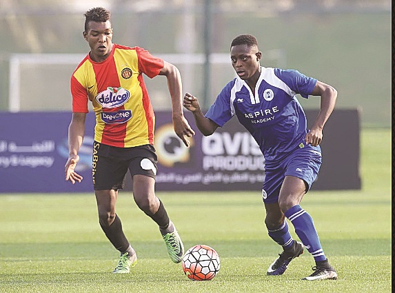 Action from the quarter-final match of the Al Kass Cup International football tournament for Under-17 teams at 
Aspire zone on Thursday.
