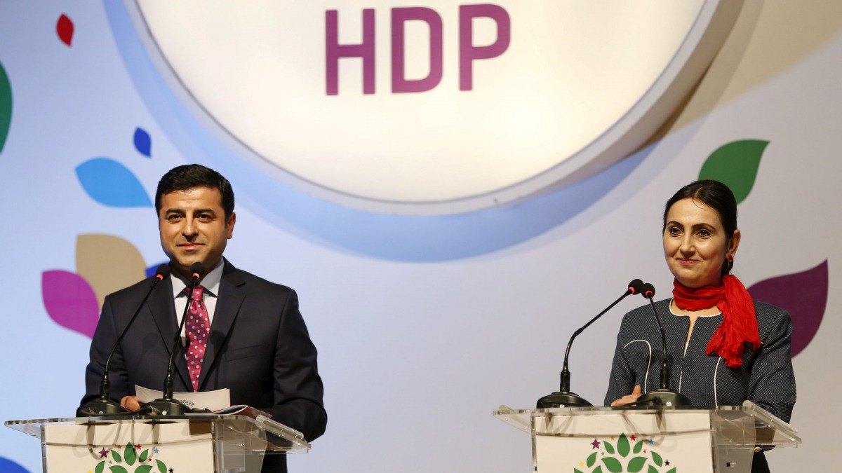 Figen Yuksekdag and Selahattin Demirtas (Photo courtesy: Habertürk) 