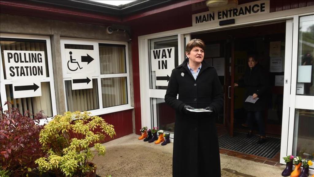 DUP leader Arlene Foster leaves the polling station Brookeborough Primary School after casting her vote in the Northern Ireland Assembly elections on March 2, 2017 in Brookeborough, Northern Ireland. ( Oliver McVeigh - Anadolu Agency ).