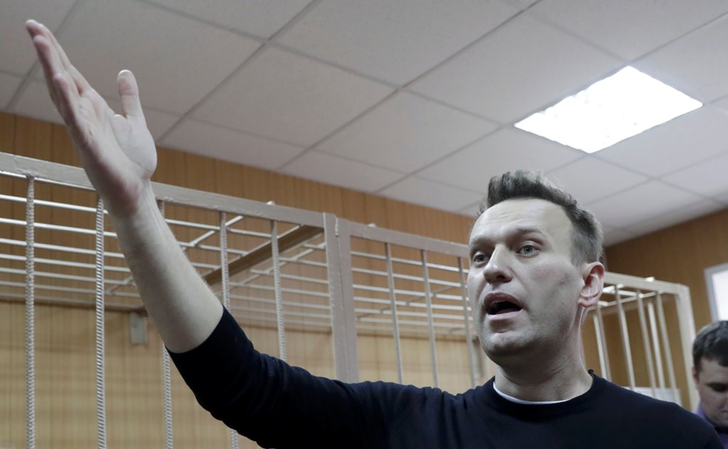 Russian opposition leader Alexei Navalny attends a hearing after being detained at the protest against corruption and demanding the resignation of Prime Minister Dmitry Medvedev, at the Tverskoi court in Moscow, Russia March 27, 2017. REUTERS/Tatyana Make
