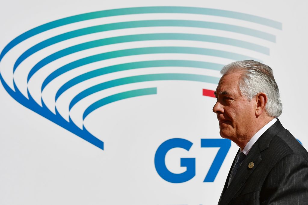 US Secretary of State Rex Tillerson arrives for a meeting of Foreign Affairs Ministers from the Group of Seven (G7) industrialised countries on April 10, 2017 in Lucca, Tuscany. / AFP / Vincenzo PINTO
