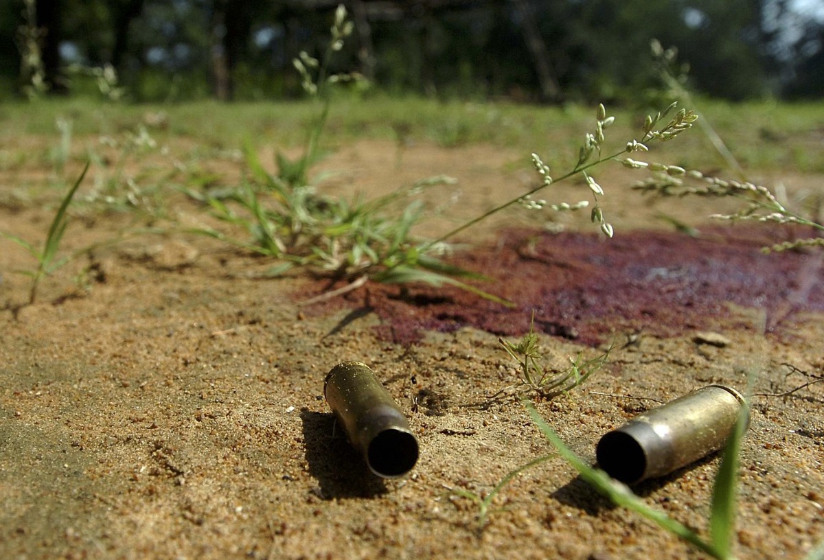 Spent cartridges are seen In this file photo near Lahiri sub police station where policemen were killed in a Maoist attack in Gadchiroli district about 300 km from the central Indian state of Nagpur, October 9, 2009 (Reuters) 