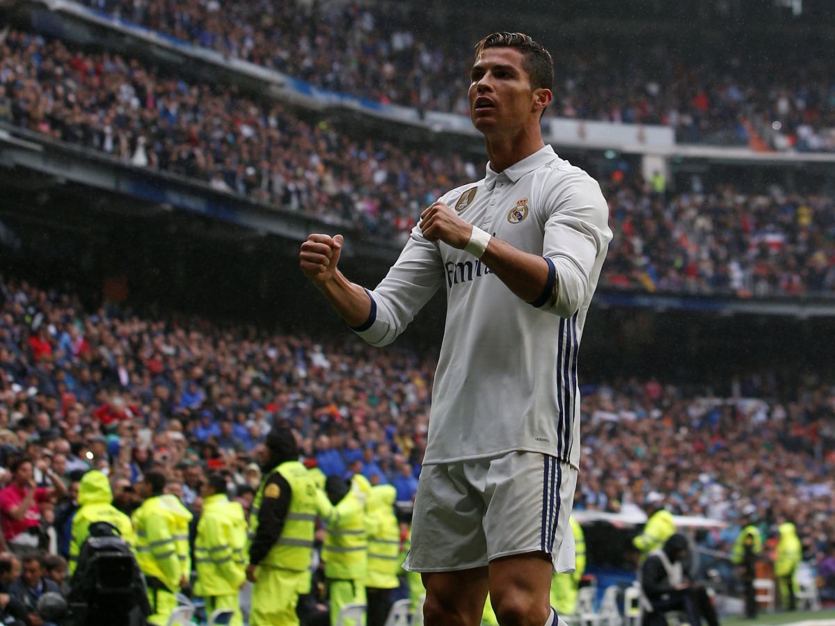 Real Madrid's Cristiano Ronaldo celebrates after scoring. (REUTERS/Susana Vera)