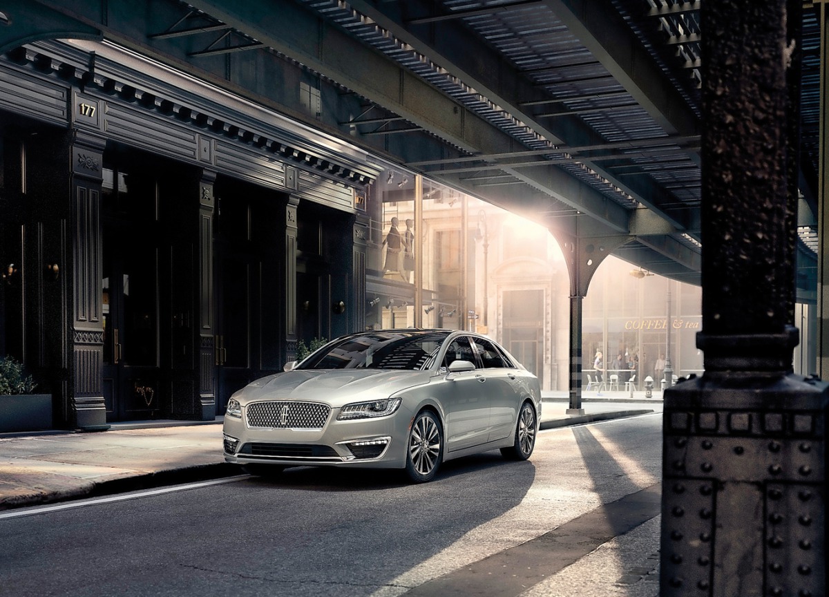 New 2017 Lincoln MKZ