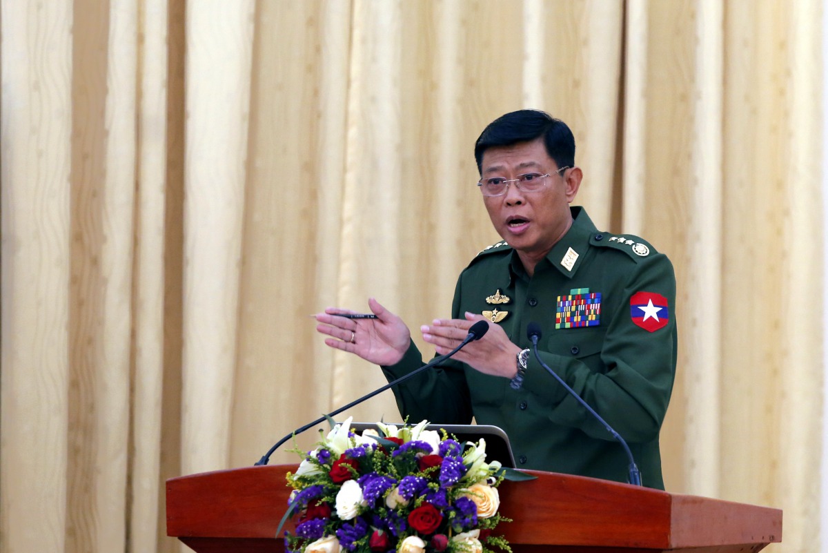 Myanmar Chief of General Staff Lieutenant General Mya Tun Oo during a news conference in November 2016 at the Chief of Defense office in Naypyitaw, Myanmar, February 28, 2017. REUTERS