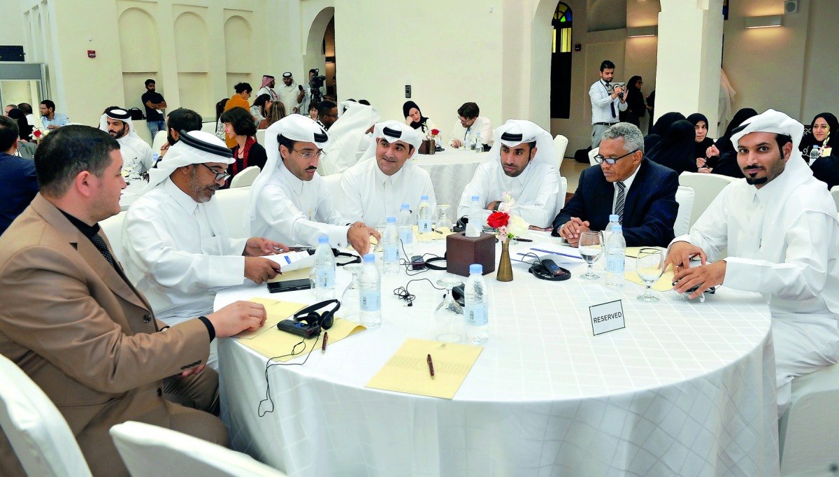 Msheireb Museums Director Hafiz Ali (centre) at a workshop related to the International Museums Day 2017 held at Msheireb Museums, Bin Jelmood House, yesterday.  Pic Kammutty VP/ The Peninsula