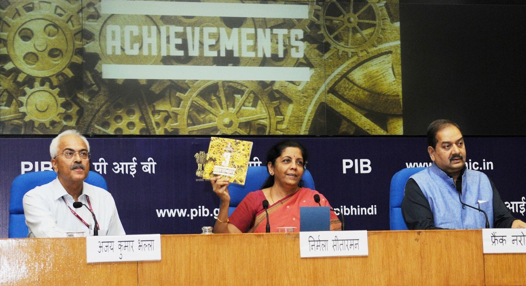 The Minister of State for Commerce & Industry (Independent Charge), Smt. Nirmala Sitharaman addressing a press conference on the achievements of the Ministry during 3 years of NDA Government, in New Delhi on May 20, 2017. The Principal Director General (M