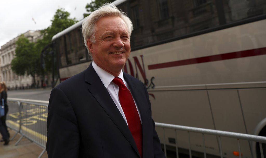 Britain's Secretary of State for Brexit David Davis walks out of the Cabinet office, in Westminster, central London, Britain, June 9, 2017. REUTERS/Neil Hall
