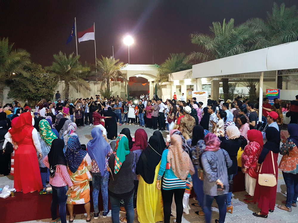 Indonesian expatriates participating in the activities organised as part of the celebration to mark the 72nd Independence Day at the Indonesian chancery. 