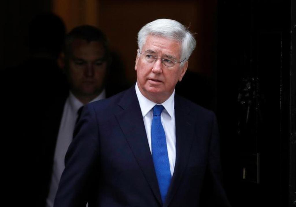 Britain's Secretary of State for Defence, Michael Fallon leaves Downing Street, London, Britain July 11, 2017. / Reuters.