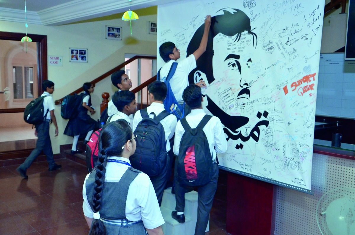 Students of Birla Public School expressing their love for Emir H H Sheikh Tamim bin Hamad Al Thani and recording on canvas their school’s solidarity with Qatar on the day of reopening. 