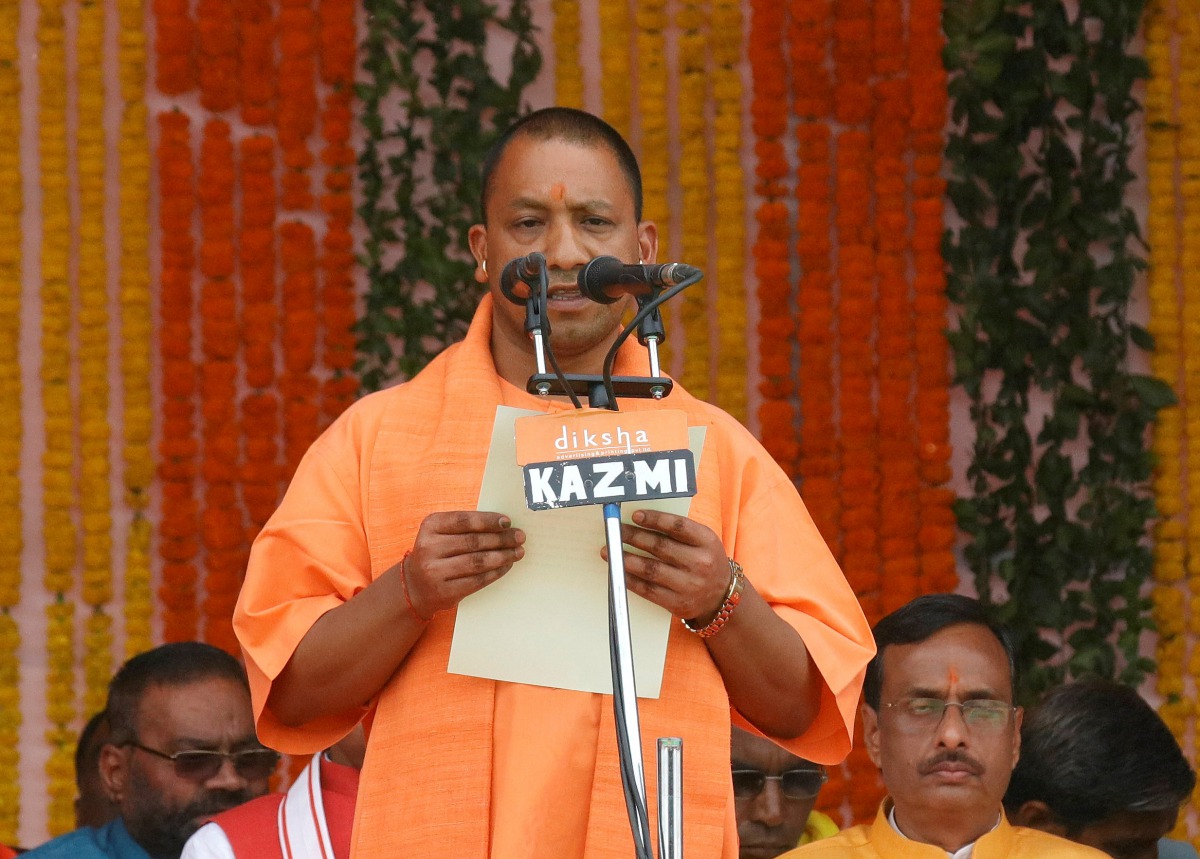 FILE PHOTO: Yogi Adityanath takes the oath as the new Chief Minister of Uttar Pradesh during a swearing-in ceremony in Lucknow, India,  March 19, 2017 (REUTERS / Pawan Kumar) 