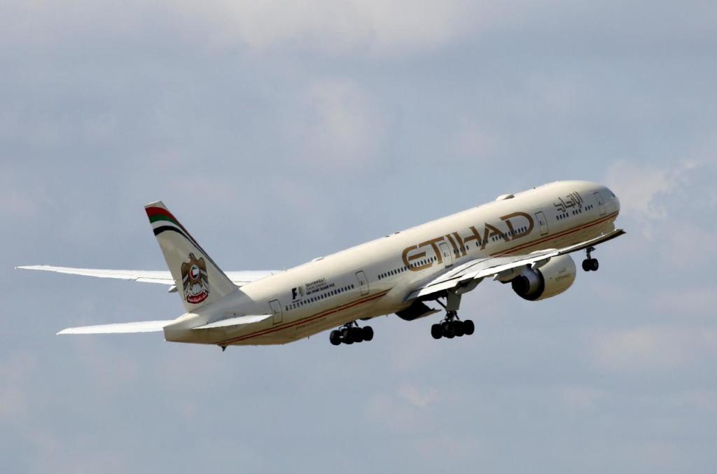 A file photo of an Etihad Airways Boeing 777-3FX company aircraft taking off. REUTERS/Jacky Naegelen