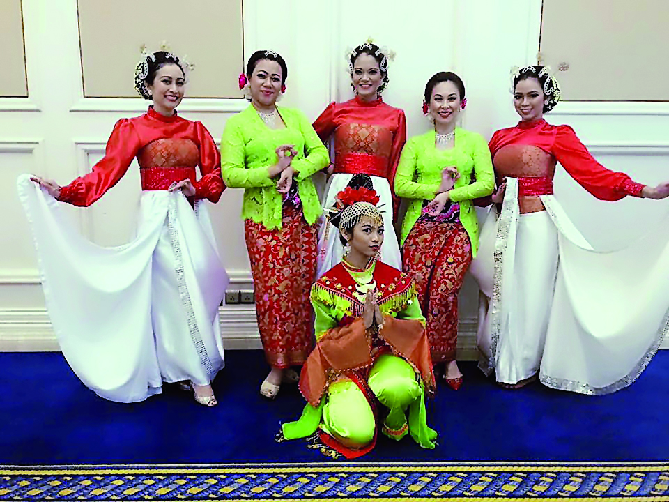 A performance during the “Indonesia Night” held yesterday at Shangri-La Hotel Doha. 