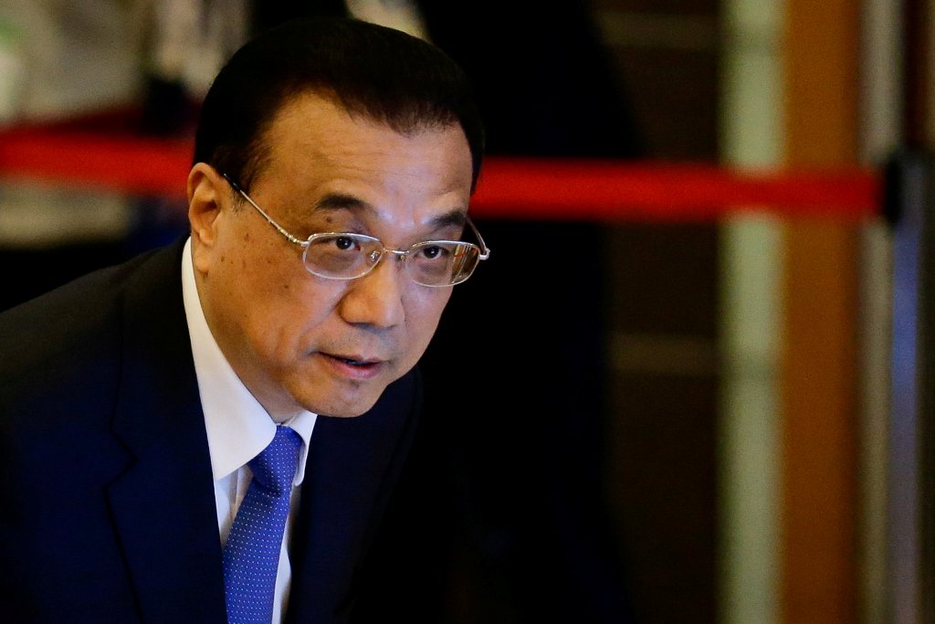 Chinese Premier Li Keqiang looks on during the 20th ASEAN China Summit in Manila, Philippines, November 13, 2017. REUTERS/Linus Escandor II/Pool