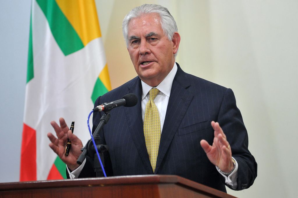 US Secretary of State Rex Tillerson talks to the media during a press conference after he met with Myanmar's State Counselor Aung San Suu Kyi at Naypyidaw on November 15, 2017.   AFP / AUNG HTET
