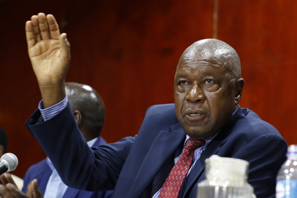 Zimbabwean War veterans leader Christopher Mutsvangwa delivers a speech during a press conference after the Zimbabwe National Army (ZNA) took over control of government in Harare, Zimbabwe, 17 November 2017. (Wilfred Kajese - Anadolu Agency)