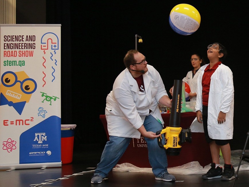 Science and engineering concepts were brought to life at Qatar Academy during an engaging new show presented by Texas A&M University at Qatar and the Qatar Petrochemical Company (Qapco).
