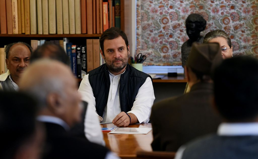 Indian National Congress party Vice-President Rahul Gandhi (C) looks on during the Congress Working Committee (CWC) meeting at the Congress party headquarters in New Delhi on November 20, 2017. AFP / MONEY SHARMA
