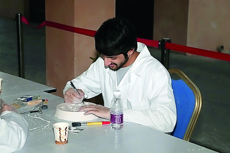 People taking part in the training courses on traditional handicraft.