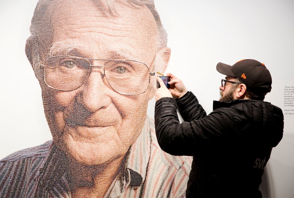 A visitor to the ikea museum takes a mobile photo of a picture of Ingvar Kamprad, founder of Swedish multinational furniture retailer ikea, in Almhult, Sweden, January 28, 2018. TT News Agency/Ola Torkelsson/via REUTERS