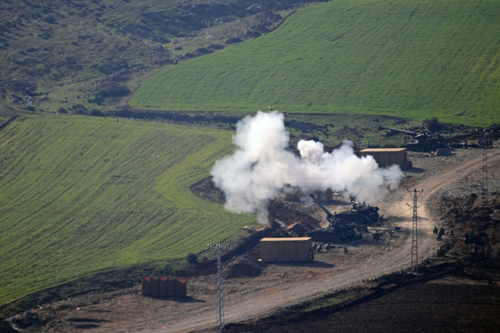 A photo was taken in Turkey's Hatay province, on February 07, 2018 shows Turkish Armed Forces' howitzers as they continue to hit PYD/PKK terror group targets within the 'Operation Olive Branch' launched in Syria's Afrin. Eren Bozkurt - Anadolu