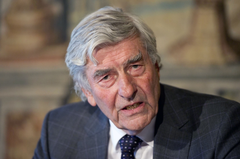 In this file photo taken on August 3, 2010 Former CDA (Christian Democrat party) Prime Minister Ruud Lubbers gives a press conference on a report he gave earlier to Dutch Queen Beatrix in The Hague.  AFP / ANP / Valerie Kuypers