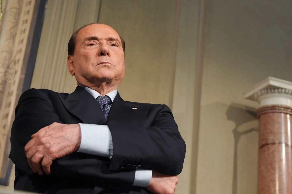 Silvio Berlusconi (R), leader of the right-wing party 