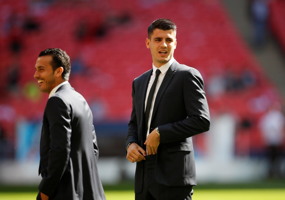 Chelsea's Alvaro Morata and Pedro. REUTERS/David Klein
