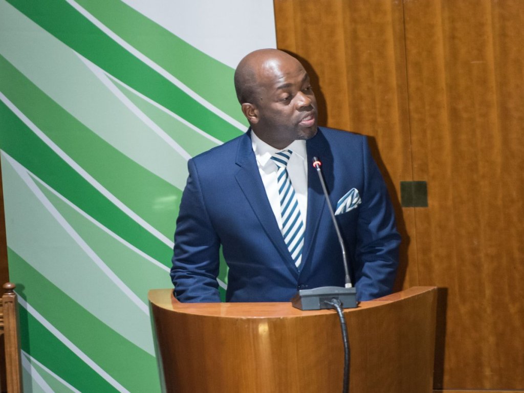 An image of Solly Msimanga taken from his official twitter account.