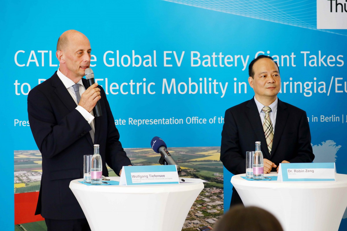 Battery maker CATL’s CEO Robin Zeng (right) and Thuringia Economy Minister Wolfgang Tiefensee speak to media in Berlin, Germany.