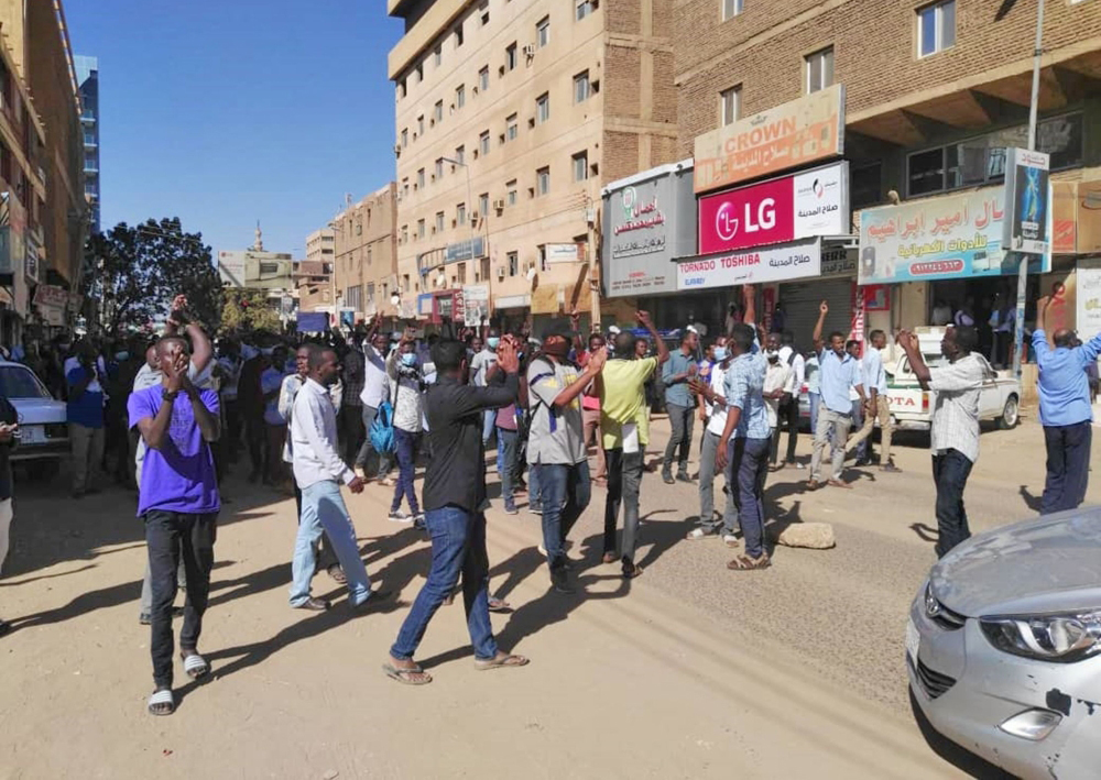 Sudanese protesters chant slogans during an anti-government demonstration in the capital Khartoum on January 6, 2018.  AFP 